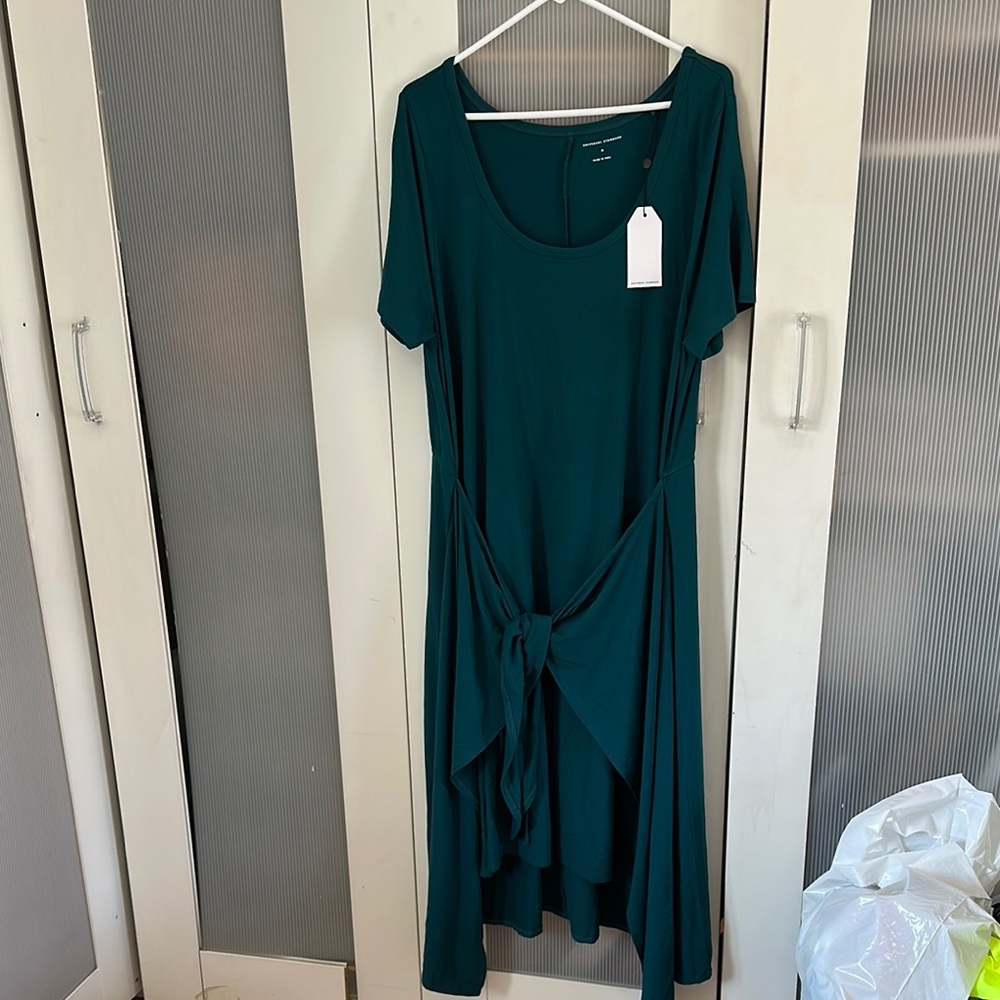 NWT universal standard Teal Short Sleeve Dress